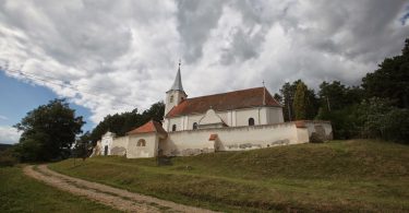 kezdikovar.jpg