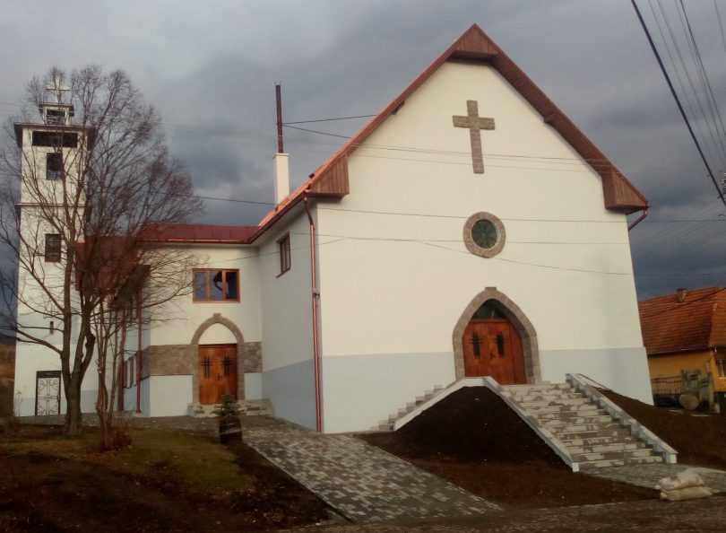 07-esztelnek2.jpg